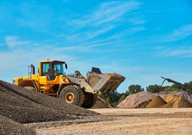 gravel-plant-g75f2d532a_640